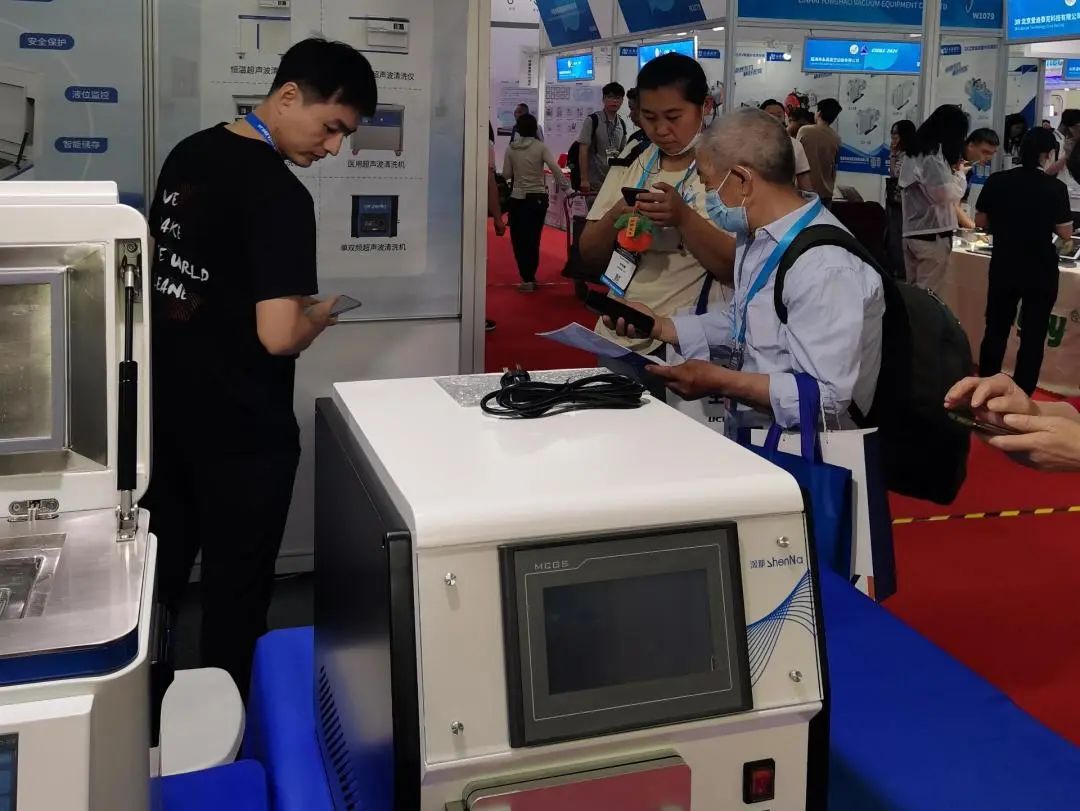 1717569573498689.jpg 2fd34eb6b307913dbc0a630f83b88ada.jpg